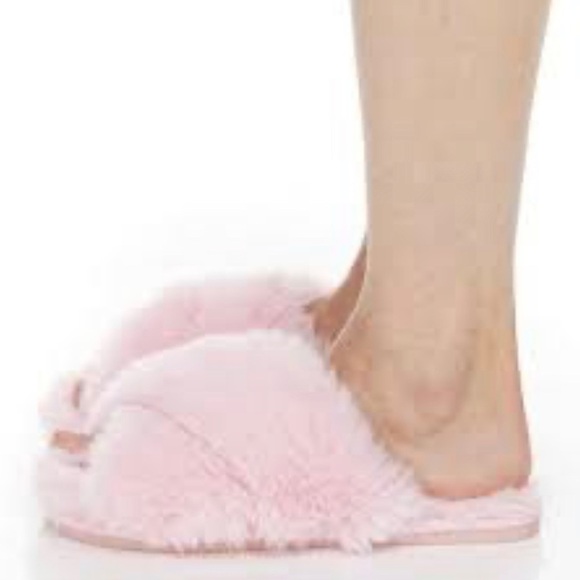 Nwt Flora by Flora Nikrooz cross band faux fur fluffy slippers in multiple sizes - Picture 2 of 8